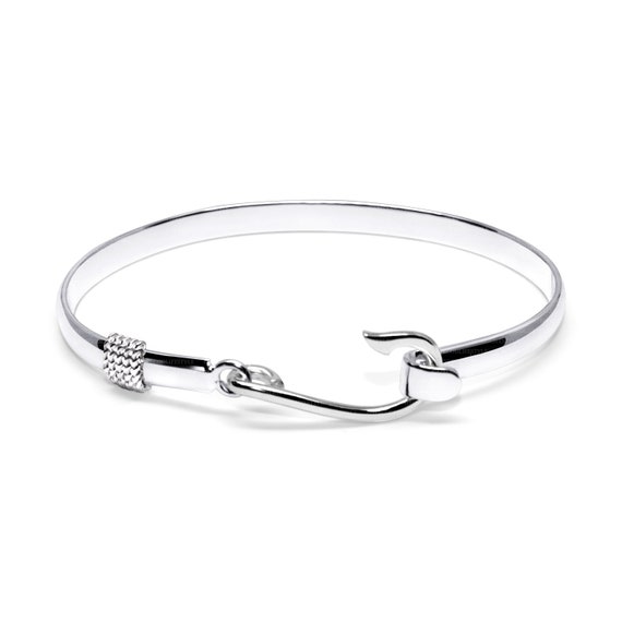 Fish Hook Bracelet Made on Cape Cod. Bracelet Made in Sterling Silver. -   Canada
