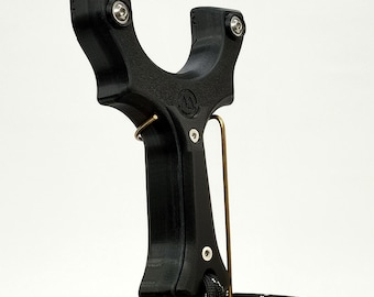 Slingshot S11 BLACK v2: Solid and robust frame with precise finish.