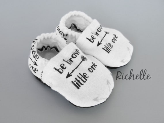 infant crib shoes