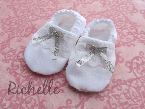 Weisse Silber Baby Madchen Schuhe Taufe Outfit Segen Taufe Etsy