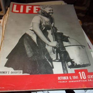 vintage LIFE magazine Vol. 11 No. 14 from October 6, 1941 with a &quot;Farmer&#39;s Daughter&quot; on the cover