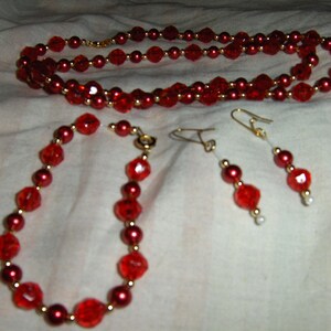 Glass Pearls 3 piece sets - Combinations of Red and Pink - Part 2
