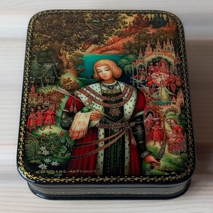 Russian Lacquer Box Fedoskino Scene from the Russian Fairy Tale "The Princess Frog" Jewelry Box, Gift Box, Lacquer Miniature
