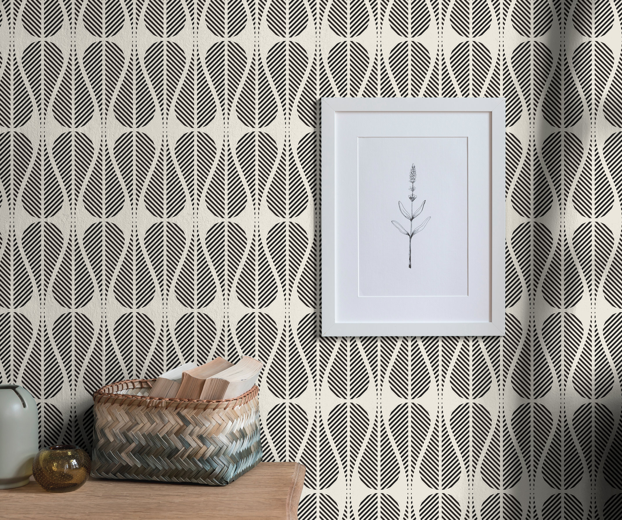 Faux gold geometric wallpaper in removable and traditional  Livettes