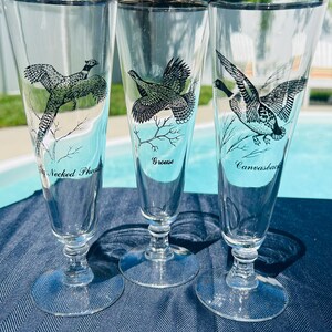 Pilsener op voet bier champagne fluitglazen jachtmotief vintage (3)