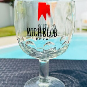 Gobelet Michelob empreinte de pouce des années 1970