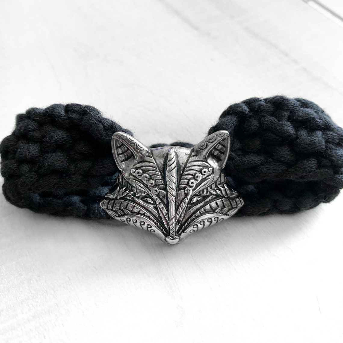 Fox Bracelet / Fox Lovers / Bracelet With Fox Charm / Fox Jewelry Black