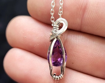 Faceted amethyst silver wire pendant