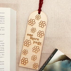Wooden Bookmark / one more page / boho wooden bookmark for book lovers / gift for book lover