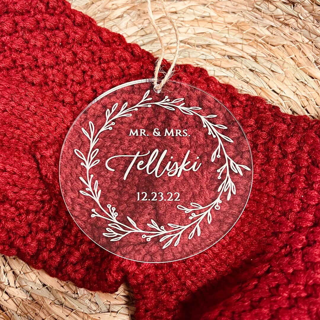 Mr. & Mrs. Ornament / First Married Christmas Ornament / Newlywed Gift