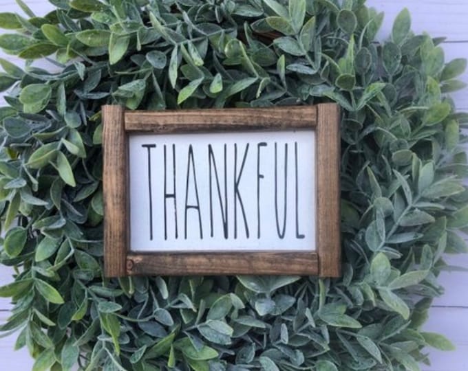 Thankful | signs | wood signs | farmhouse signs | kitchen | home decor | farmhouse decor | farmhouse | signs with quotes