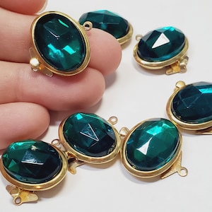 Gold Plated Vintage Emerald Crystal Stone Single Strand Clasp, Vintage 1 Strand Clasp, Vintage Gold Plated Clasp, Emerald Green, Gold Plated
