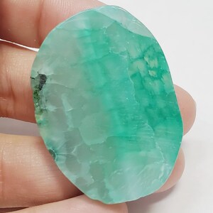 Oval Green Dragons Vein Agate Gemstone Pendant