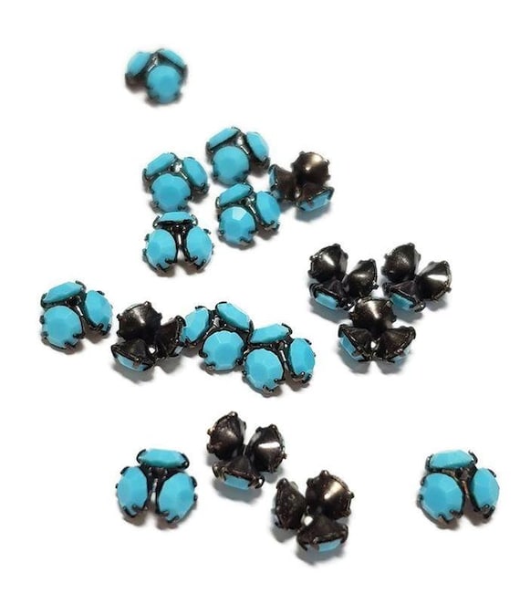 Vintage Mtourquoise Swarovski Bead Caps, 4pcs