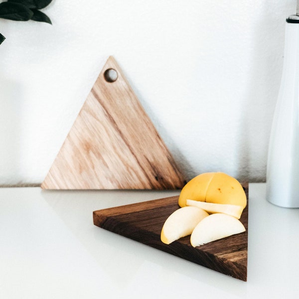 Hanging Set of 2 Triangle Serving/Cheese Board Oak Walnut