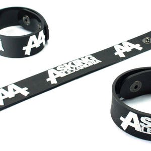Bracelet en caoutchouc Asking Alexandria - Bracelet pour fans de musique en relief