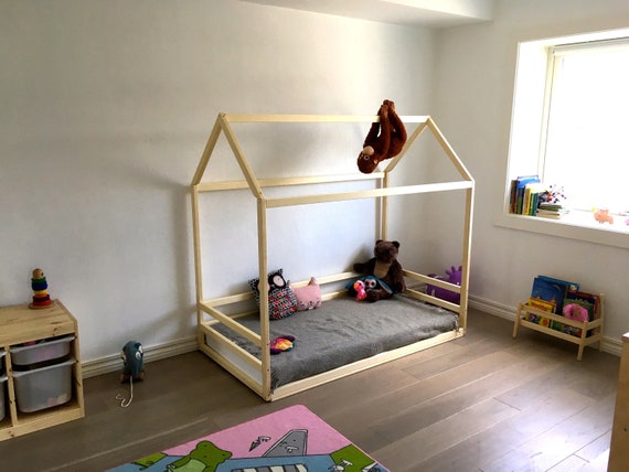 Toddler house bed, Montessori floor bed, teepee bed, kid bed, wood bed, children home, waldorf toy, children bed, kids bedroom, floor bed