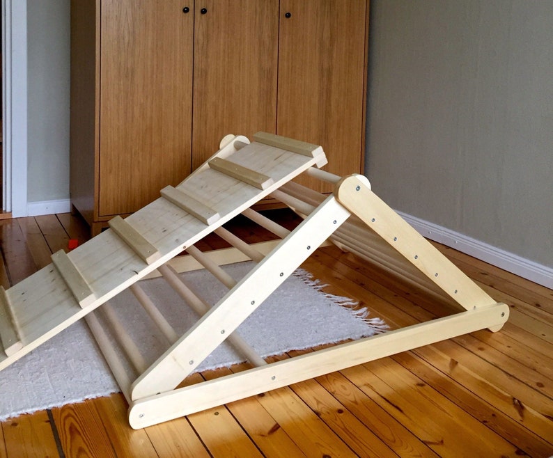 Foldable Pikler Triangle