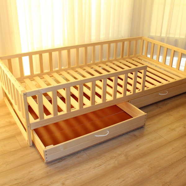 Lit pour tout-petits, lit pour enfants, lit Montessori, lit pour enfants, lit en bois, maison pour enfants, jouet waldorf, chambre pour enfants, lit au sol