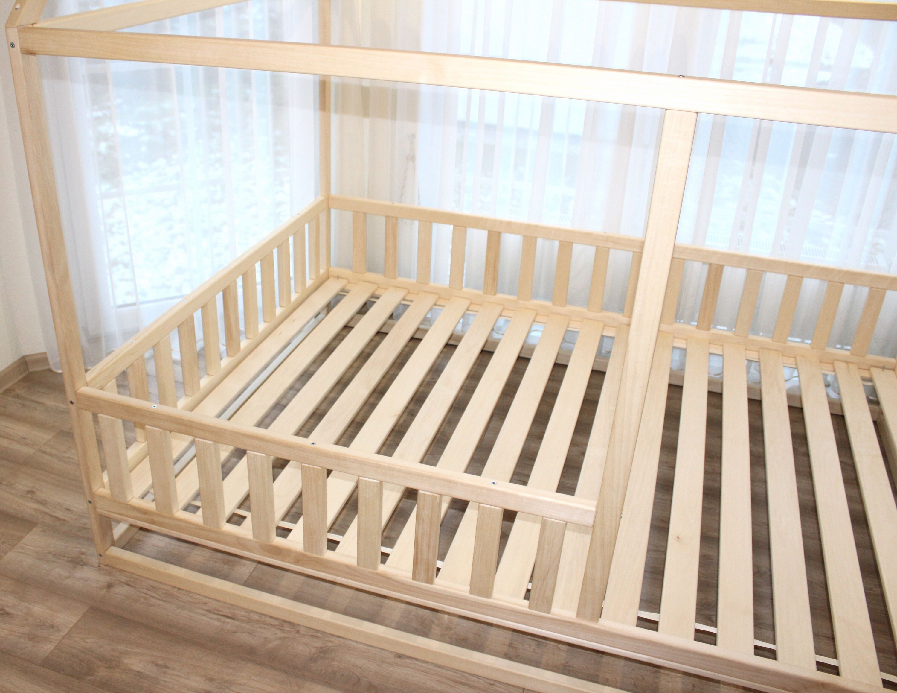 montessori crib