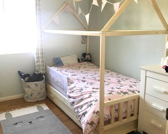 Toddler house bed ! Montessori style bed !