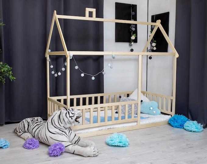 Toddler house bed, children bed, Montessori bed, kid bed, wood bed, children home, waldorf toy, kids bedroom, floor bed