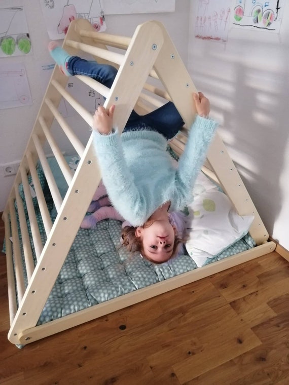Climbing triangle, Baby climber, Climbing ladder for toddler, Pikler triangle, Step Triangle, Triangle with ramp, foldable triangle