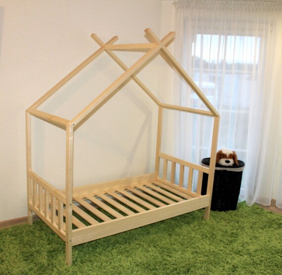 WHITE 75x39in with 2 rails and slats