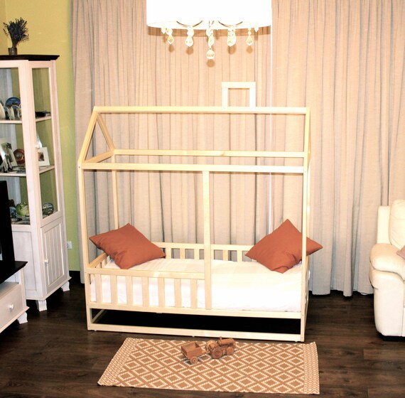 Toddler bed ,nursery crib, children bed, Montessori bed, kid bed, wood bed, children home, waldorf toy, kids bedroom, floor bed