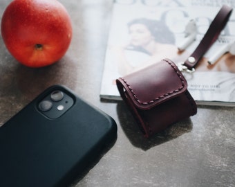 Custom Leather Airpods Case: Personalized Airpod Cover with Keychain