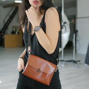 Sac à bandoulière personnalisé en cuir pleine fleur avec bandoulière réglable, sac à bandoulière en cuir, unisexe, sac utilitaire en cuir