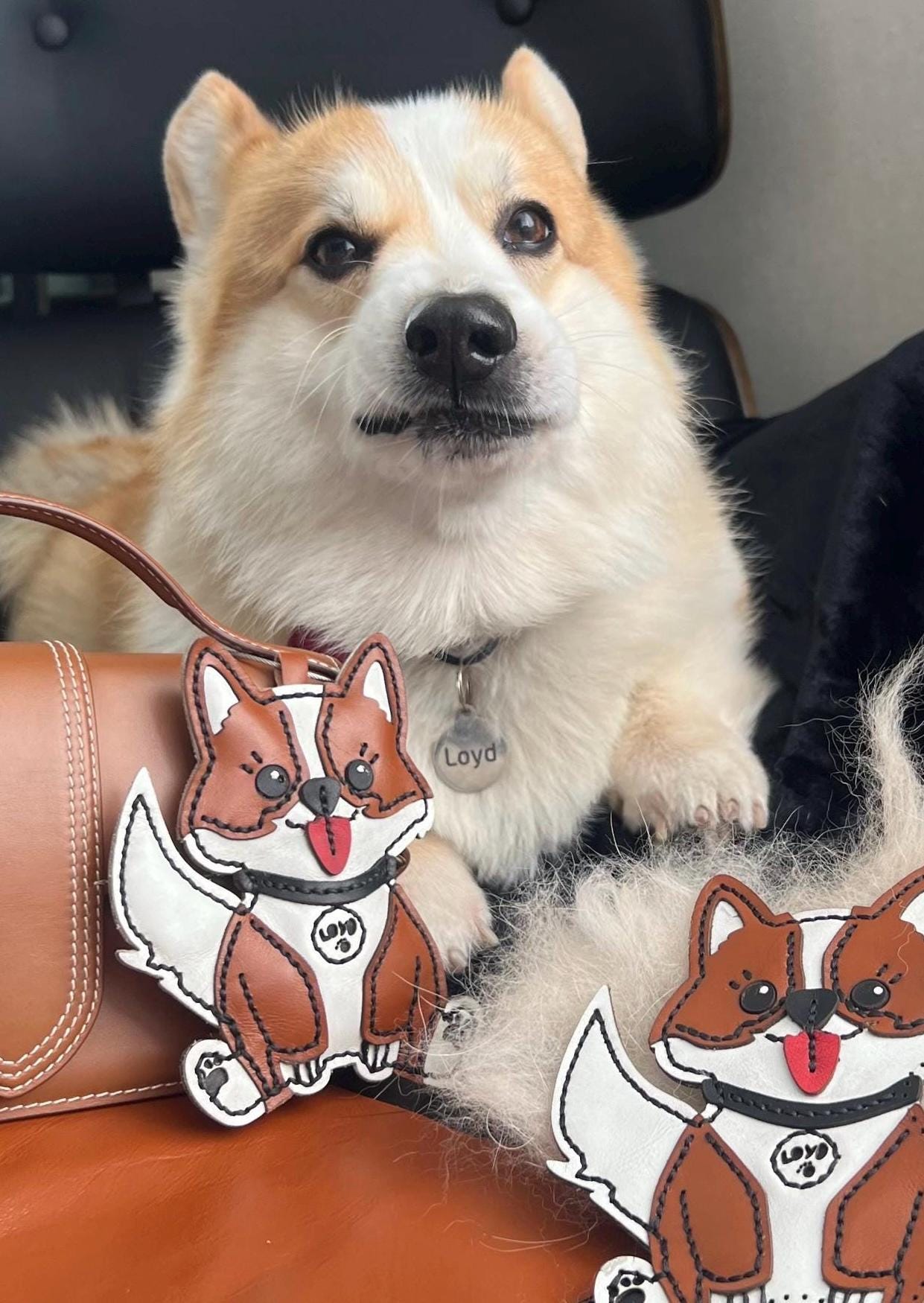 ハンドメイドレザーのコーギーバッグチャーム：犬好きキーホルダー