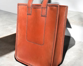 Personalized Leather Tote Bag: Handmade Minimalist Shoulder Bag
