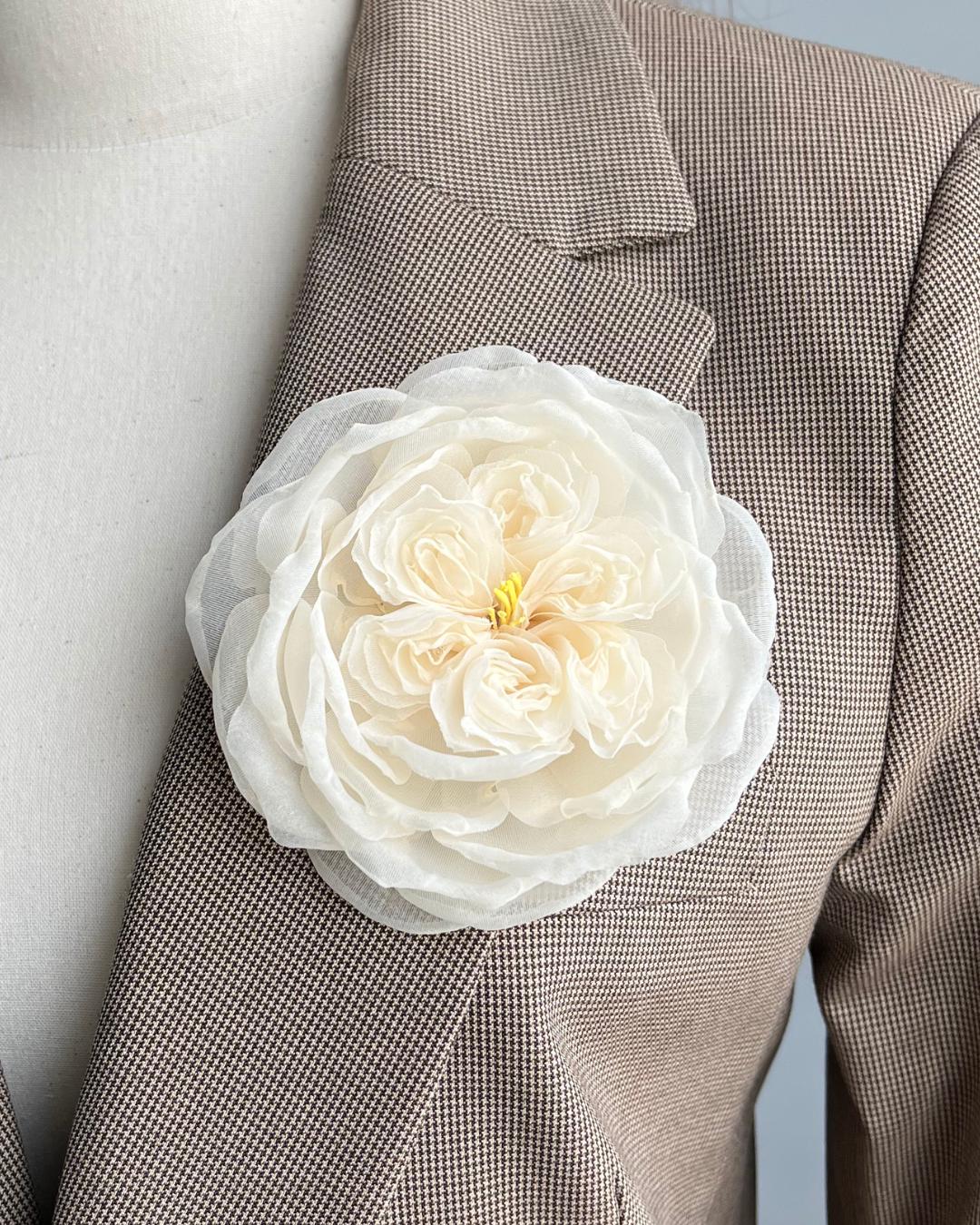 Silk Brooch, Rose Brooch 3,5' Silk Rose Flower Brooch. Rose