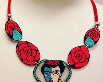 Plastron necklace Ras du coup theme Frida Kahlo original flower roses extravagant unique bread handmade jewel creator Romantic original