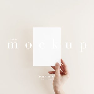 Bruiloft kaart mockup, kaart mockup, lege kaart, minimalistische kaart mockup, kaartsjabloon, uitnodiging mockup, briefpapier mockup, schone vrouwelijke mockup