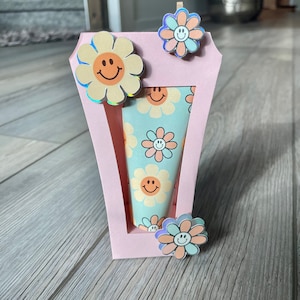 Groovy snack favor box, two groovy favor boxes, groovy favors, smiley face box, two groovy theme party, custom favor box, birthday favors