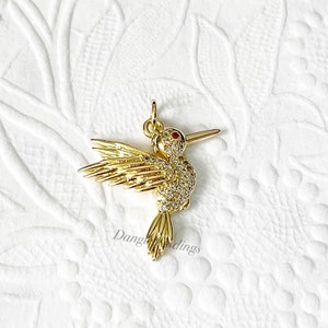 Gold Plated Brass Hummingbird for Necklaces or Bracelet Jewelry, 24mm, GTP052