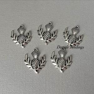 10 Scottish Charms, Thistle Flower, Scotland Emblem Charm, Silver, DIY Jewelry and Crafts, SP017