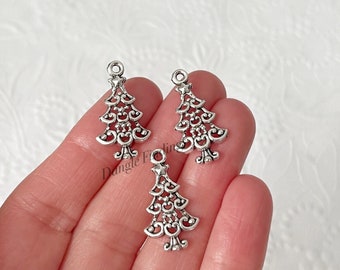 10 Silver Color Christmas Tree Charms, DIY Holiday Jewelry, HOL032