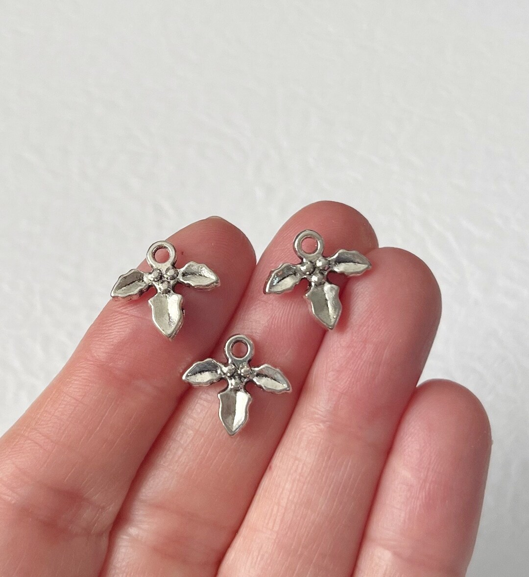 20 Holly Charms Bracelet Necklace Silver Leaf Mistletoe Etsy