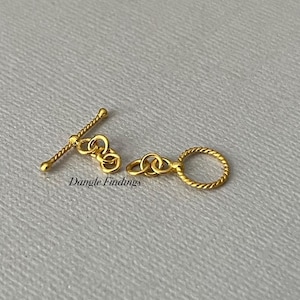 Delicate Toggle Clasp, Small, Gold Plated Findings, Fancy, DIY Jewelry Making, Twisted, 9mm, BALI012