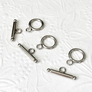 10, 20, or 40 Toggle Clasps, Plain, Stainless, T Bar, Necklace, Jewelry Making, Findings, Small, Simple, 13mm, CLSPB062