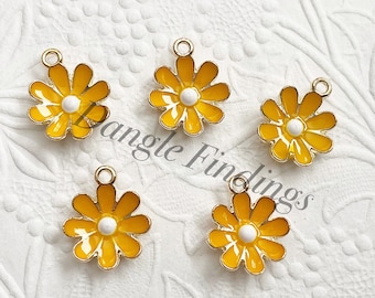 10 Daisy Flower Charms, Orange Enamel, DIY Jewelry Making, Necklace, Bracelet, 18mm
