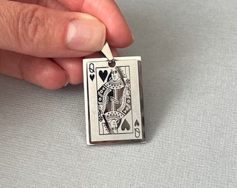 Poker Pendant, Gift, Queen of Hearts, Large, Game, Playing Card, Men’s, Jewelry, Women’s, Stainless Steel, Unisex, 32mm, STA025