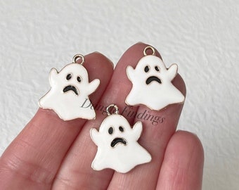 10 Spooky White Ghost Charms for DIY Halloween and Fall Jewelry Crafts, 20.5mm, HOL060