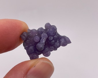 ONE Grape Agate Crystal