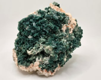 Cluster di Heulandite verde e Stillbite