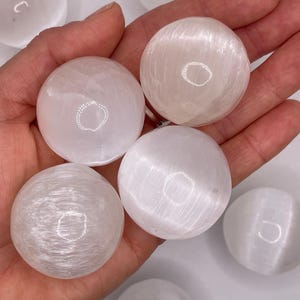 Satin Spar Sphere || Selenite Crystal Sphere
