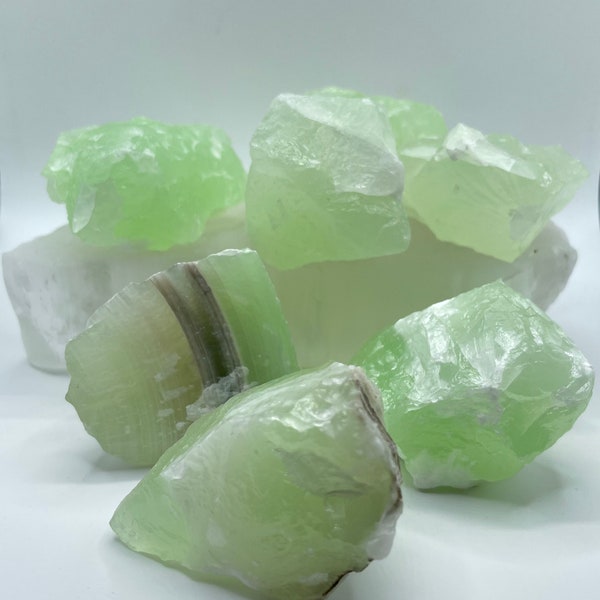 Raw Emerald Green Calcite Crystal || Rough Emerald Green Calcite Chunk || Pick Your Size!